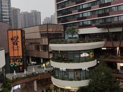-瑞虹新天地月亮湾