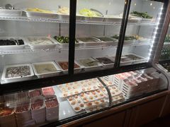 面包甜点陈列柜-南通滨江洲际酒店-西集自助餐厅