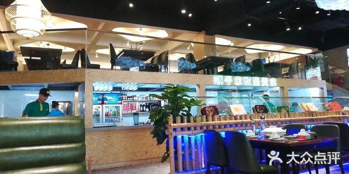 龙泉人椰子鸡·糟粕醋·地标海南菜(龙昆南店)大堂图片