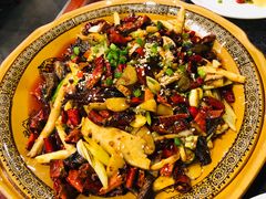 -老来福·非遗酸汤兔(凯旋路店)