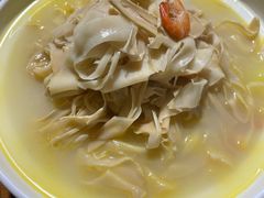 -金枝玉叶上海人家食府(三里河店)