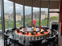 -羽鸽集·乳鸽专门店·地道顺德菜(岭南站店)