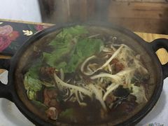 -希贵砂锅