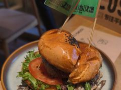-龙治汉堡(中华城店)