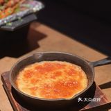 星空下除了能浪漫约会还能干嘛❓那当然是吃烤鱼啦🐟