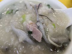 -盛记顺德高佬猪杂粥