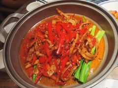 -爱碗亭·鲜炒湖南菜(壹城中心店)