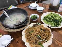 新鲜猪杂粥-南记食粥坊·宵夜大排档(莲花总店)