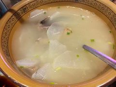 -富正毅三下锅·湘西韵味(天门山索道店)