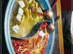 -吼堂老火锅(武汉 天地壹方南馆店)