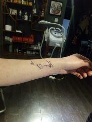 -木子·纹身店TATTOO穿孔·洗纹身