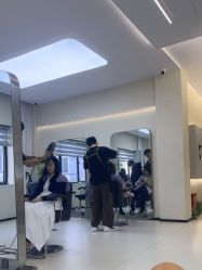 -优尚·烫·染·店