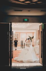 点击看大图 -Lady Jane高端婚纱礼服馆