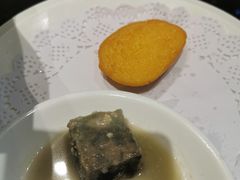 炸馒头配臭豆腐-川旺角川粤融合菜•海景餐厅(星海广场店)