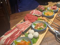 -明洞阿姨·韩式酱蟹烤肉·创意料理(三元桥店)