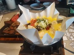 -穹六人间 people 6(岳阳路店)