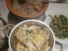 -老街烧烤大排档·地道湖北菜·龙虾馆(汉口火车站店)