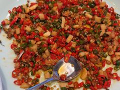 -川流不息·地道川菜·小龙虾(松东路店)