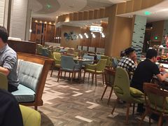 大堂-济南香格里拉·咖啡泉自助餐厅