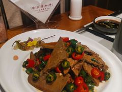 -哈拉海和牛主题餐厅(哈西店)