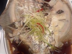 -大连星海皇冠假日酒店