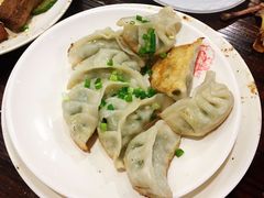 -亮亮烧烤(积玉桥总店)