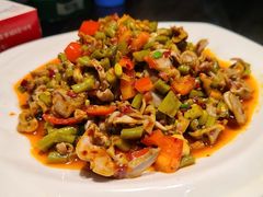 酸豆角鸡胗-湖南文氏湘菜馆(顺河高架路店)