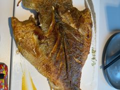 -赶海部落海鲜城(海阳路店)