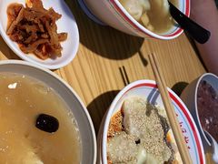 -八二小区抄手(龙湖上城天街店)