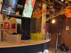 -暴风岛沉浸式体验馆(百联世纪店)