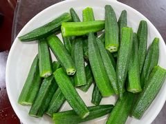 -岛中岛·海鲜大排档·万宁老字号(东澳店)