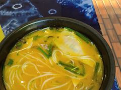 -桥香园过桥米线(国贸店)