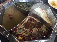 -重庆德庄火锅(体育中心店)