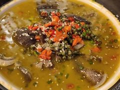 青花辣椒煮鲜毛肚-楚天粤海国际大酒店-楚粤轩中餐厅(水果湖店)