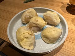 金枕榴莲-花和海鲜自助(梅江店)