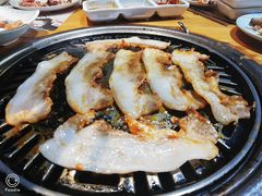 -唯成•韩国炭火烤肉 유성고기