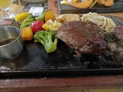 -豪客来牛排(人民东路店)