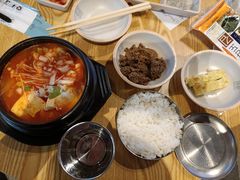 -喜来稀肉(北外滩白玉兰广场店)