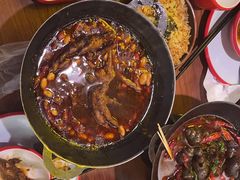 -老闵田螺馆·南昌市井菜·特色小吃(总店)