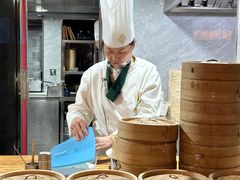 -海派悦庭·海胆烧麦·新融合菜(凯德广场店)