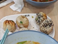 -小杨生煎(成山巴黎春天店)