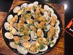 -何师烧烤·香辣蟹·川菜·30年老品牌(太古里旗舰店)