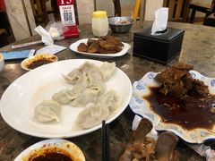 -周家大连水饺(美专校街店)