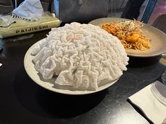 新鲜香料炒好野蘑菇-The Rug(三里屯店)