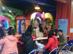 -酷洛小镇(步步高新天地购物广场店)