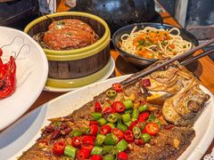 -莲餐厅·湖北菜·藕汤是头牌(愚园路店)