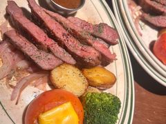 美式热盘丹佛牛排-404干式熟成牛排馆•聚会餐厅