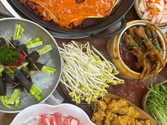 -赵美丽·重庆社区火锅·直营店(火车东站·中豪国际店)