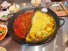 -朱光玉火锅馆(正弘城店)