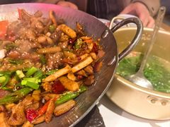 -富正毅三下锅·湘西韵味(天门山索道店)